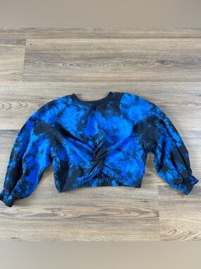 Alice + Olivia Marcelle Twist Front Tie-Dye Sweatshirt Medium Blue Active Casual
